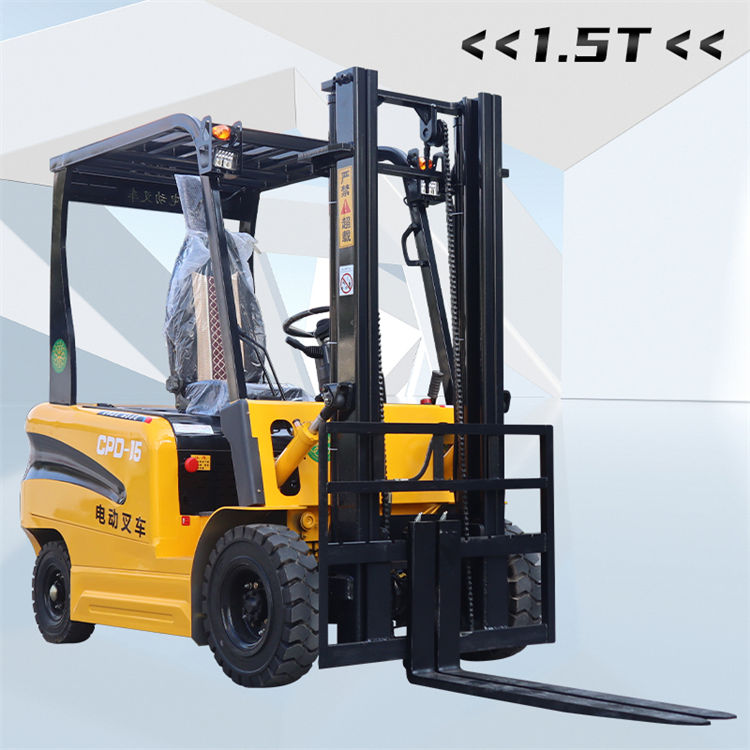 1.5T電動(dòng)叉車(chē) 